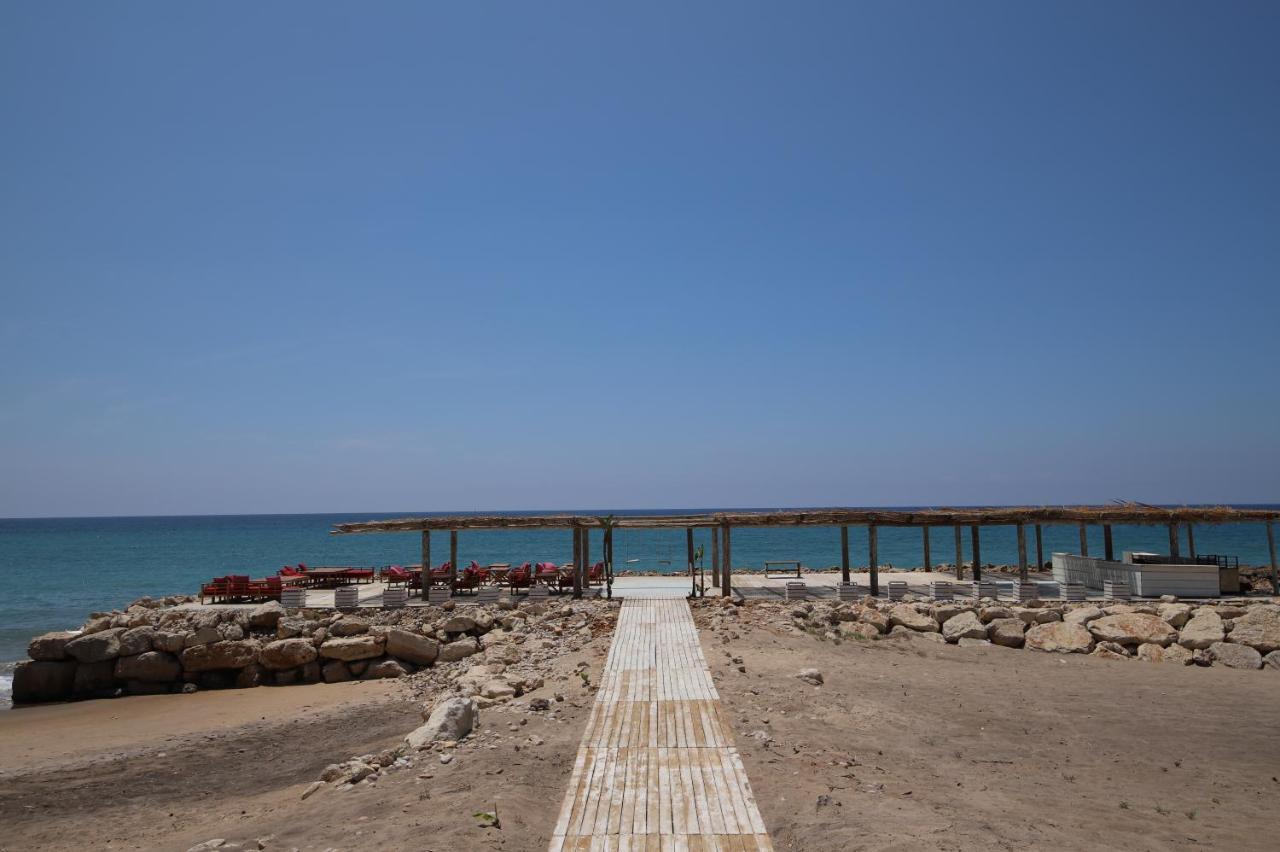 Lost At Sea Otel Damour Dış mekan fotoğraf